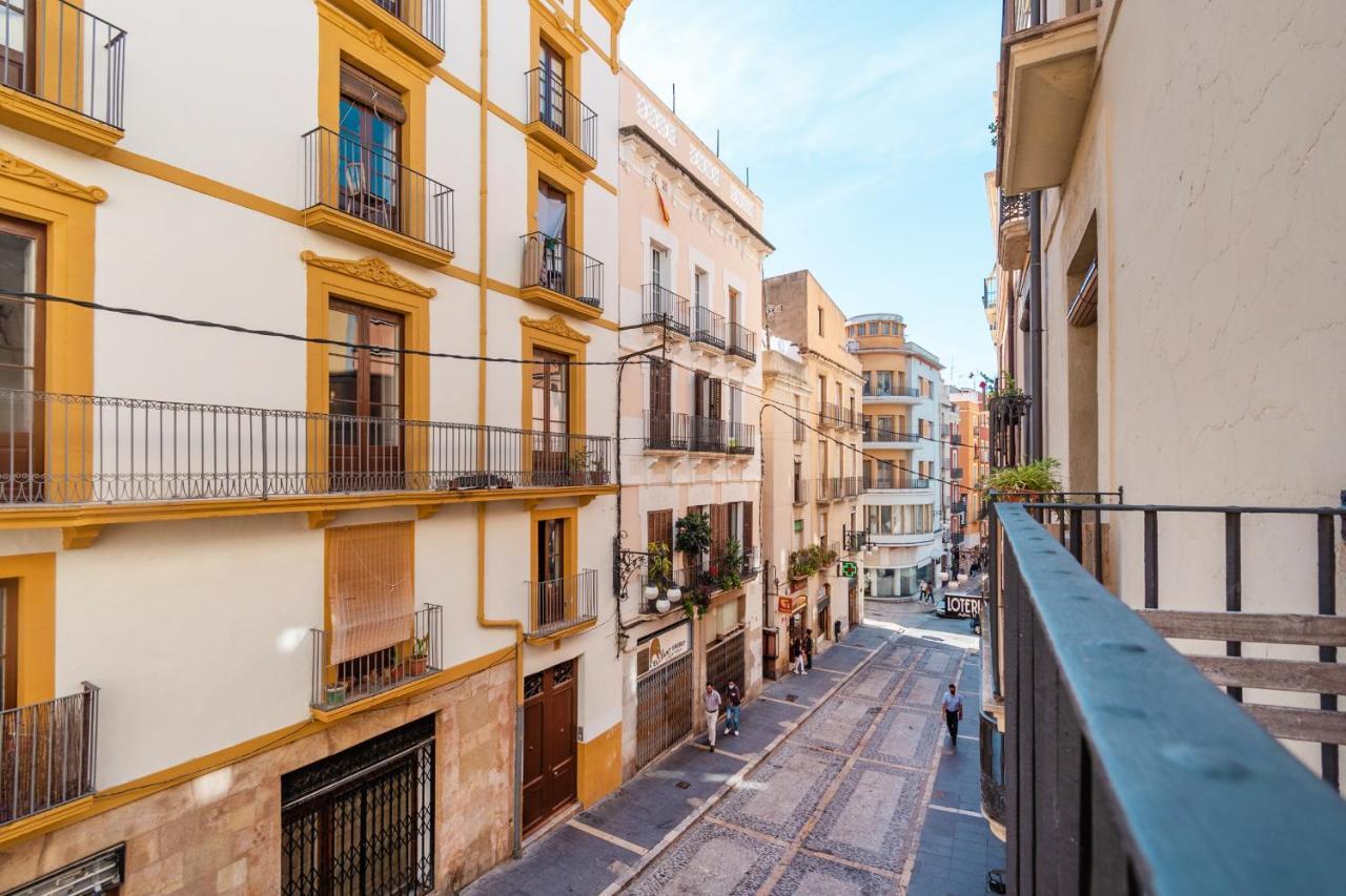 Apartamento En Plaza Sedassos Centro Historico Tarragona Exterior foto